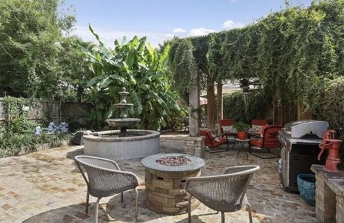 French Quarter Apartment | Fantastic Executive Apartment