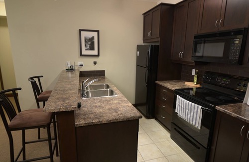 East Kootenay Condo | Fantastic Fernie Flat ! Central Location & Amenities