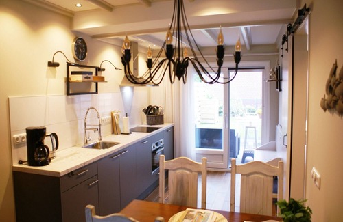Paesens-Moddergat House | Fantastic holiday home 50m from the Wadden Sea