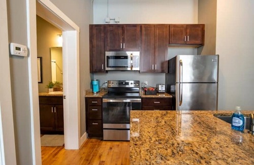 Downtown Apartment | Fantastic King Bed Loft Stay right downtown!