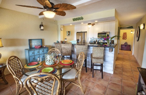 Nazareth Condo | Fantastic Location on Water/Beach! Beautifully Renovated!