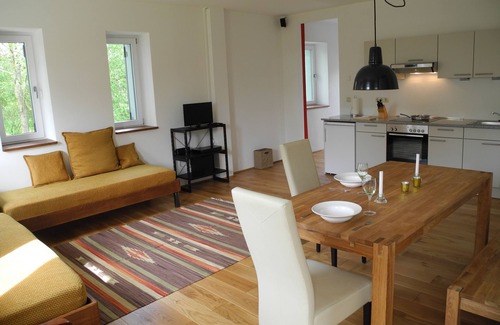 Geestgottberg House | Fantastic secluded location on the river Aland in a nature reserve.