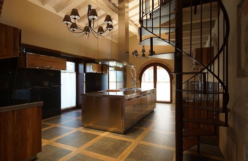 Porrena House | Fantastic Tuscan Villa, heated Pool large party room and professional kitchen.