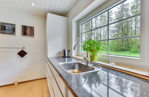Husby House | Fantastic vacation home with swimming pool, whirlpool and sauna by the North Sea