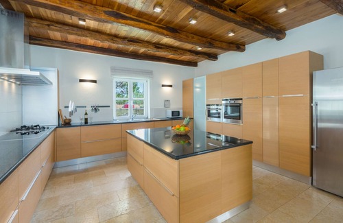 Kastelir-Labinci Villa | Fantastic villa up to 12 persons with sea view.