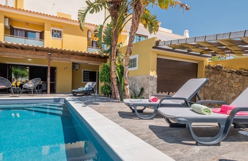 Urbanizacao dos Calicos Villa | FANTASTIC VILLA W/ PRIVATE POOL, BBQ & WIFI