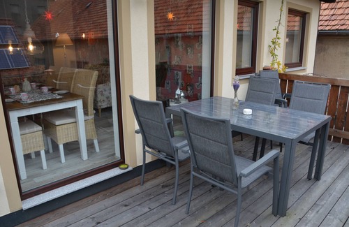 Niedergurig Apartment | Fantastic WILDROSE amidst the heath and pond landscape at the gates