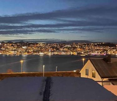 Tromsdalen Villa | Fantastisk utsikt, nært sentrum
