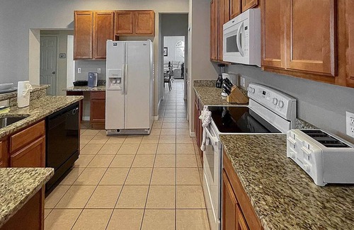 Bellavida Villa | Fantasy Villa - Bella Vida (near Disney) Private Vacation Villa Luxury