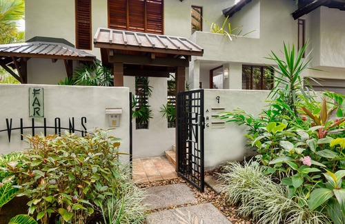 Port Douglas Villa | Far Pavilion Villa A - 2 Bedroom Villa In Town Centre