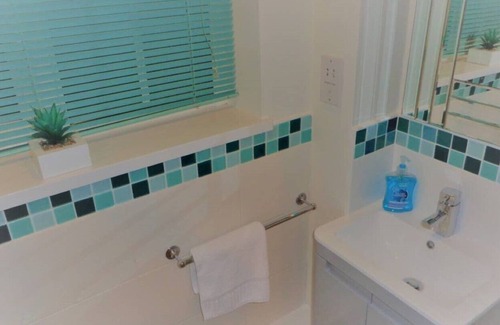 Nottingham Apartment | Faraday Place private Apartment & parking - city & university