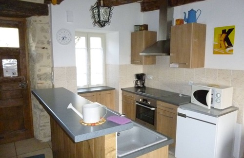 Vaureilles Cottage | Farm cottage in activity
