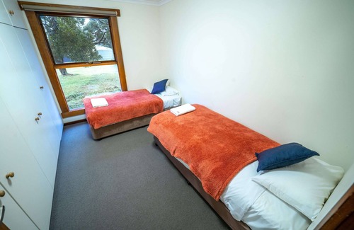 Mount William Other | Farm House Accommodation Northern end of the Bay of Fires 5 mins from Mt Willian