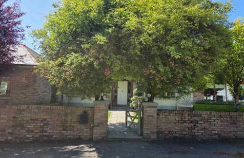 Baltinglass House | Farm House Cottage