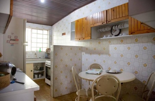 Cotia House | Farm in Cotia - São Paulo, Gated Community, Cozy, 45 min from SP.