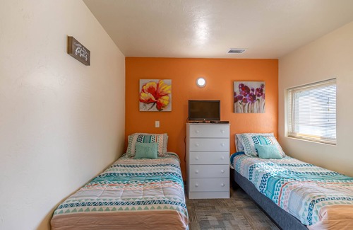 Mesa Bed & Breakfast | Farm Sustainable Lodge in Molina The Waterfall