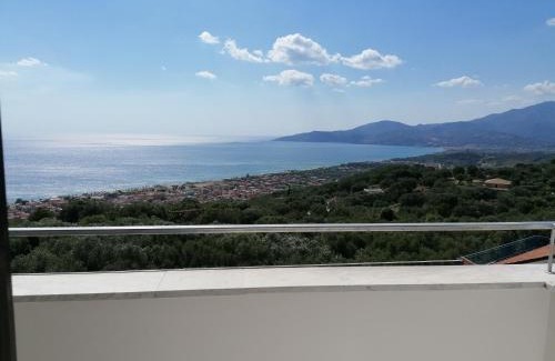 Ascea House | FarmaMia