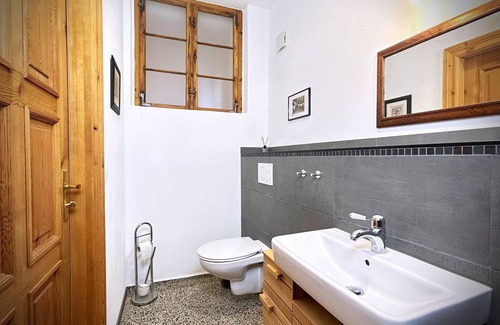 Jueterbog Apartment | Farmer's Lodge - Double Bedroom