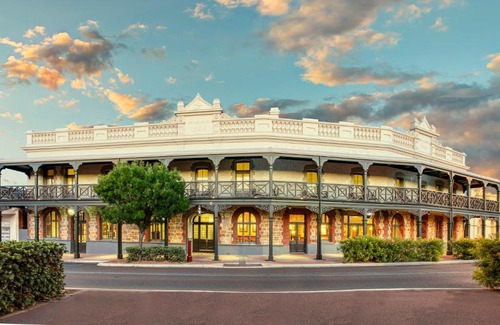 Northam Hotel | Farmers Home Hotel