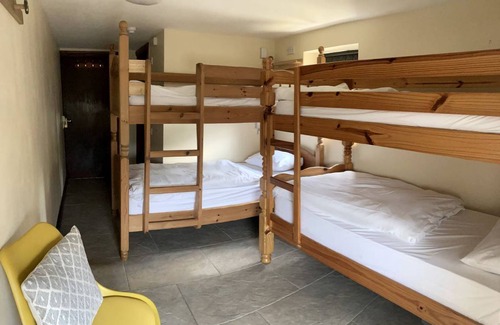 Sedbergh House | Farmhouse ∙ 1 bedroom ∙ 35 guests