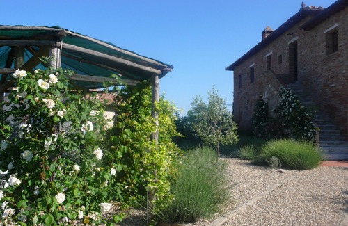 Ponte di Gabbiano Apartment | Farmhouse apartment with swimming pool and sensational views