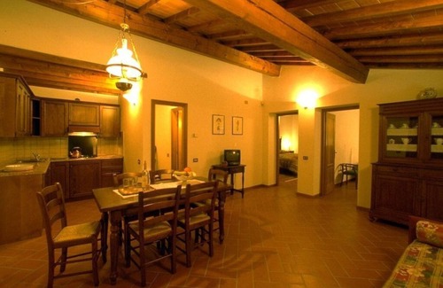 Poppi Apartment | Farmhouse BELVEDERE TRILOCALE THE LECCIO