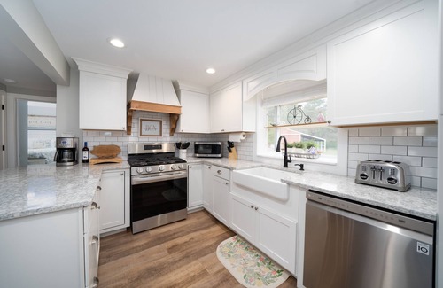 Irons House | Farmhouse Cottage