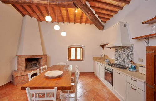 San Macario In Monte Apartment | Farmhouse Il Canneto apt. Moon near Siena and San Gimignano