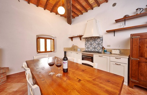 San Macario In Monte Apartment | Farmhouse Il Canneto apt. Moon near Siena and San Gimignano