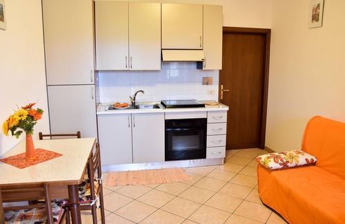Rivotorto House | Farmhouse in Assisi countryside with five renovated apartments and a swimming pool