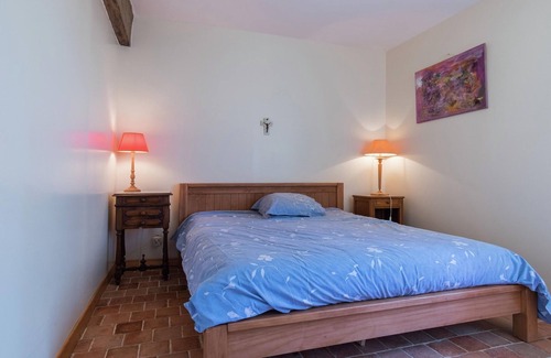 Giroux Other | Farmhouse in Giroux near Forest & Lake