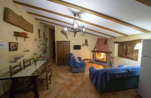 Laroya House | farmhouse in Sierra de los Filabres for 6 ppl