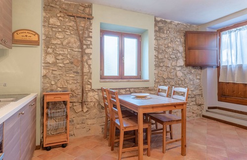 Gallicano Other | Farmhouse 'Marianna' with Mountain View, Shared Pool and Wi-Fi