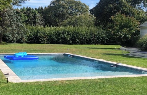 Southold House | Farmhouse Retreat