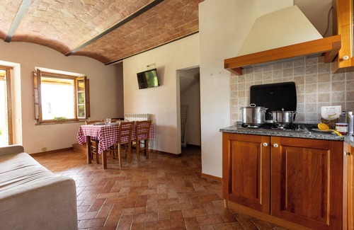 Pomarance Apartment | Farmhouse San Carlo-I Reucci Apartment in farmhouse 4/6 people and swimming pool