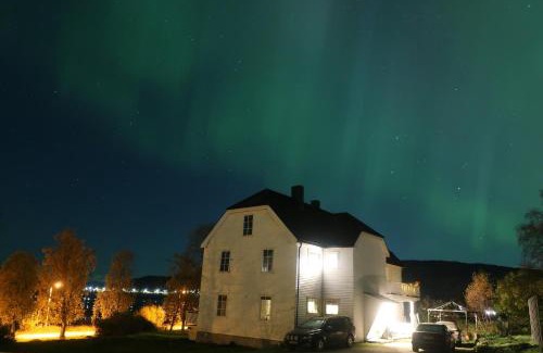 Narvik Apartment | Farmroom with Sauna and Aurora