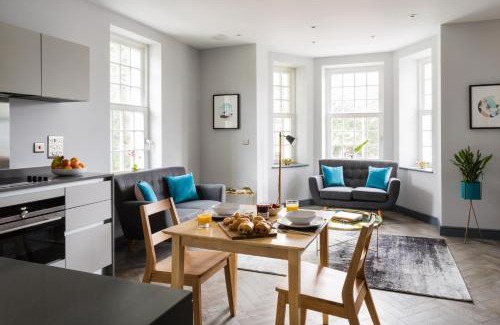 Rushmoor District Apartment | Farnborough Boutique by Viridian Apartments