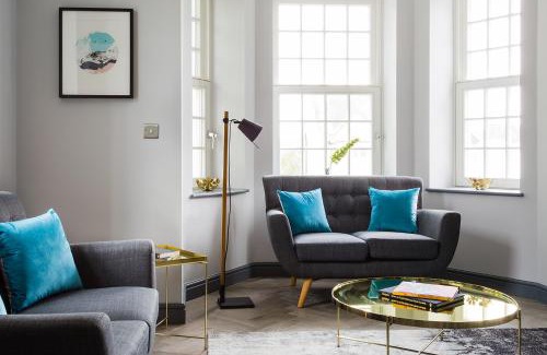 Rushmoor District Apartment | Farnborough Boutique by Viridian Apartments