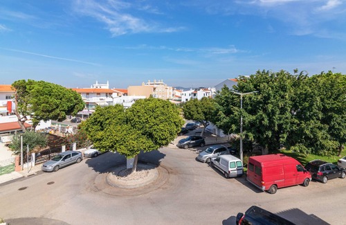 Montenegro Apartment | FARO AIRPORT FLAT 5 by HOMING