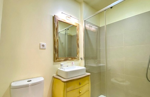 Montenegro Apartment | FARO AIRPORT FLAT 7 by HOMING