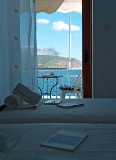 Agios Nikolaos Hotel | FAROS