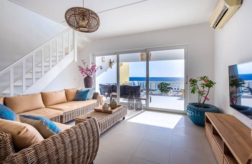 Sint Michiel Apartment | Fascinating Ocean Front 3BR Penthouse at Blue Bay Beach & Golf Resort