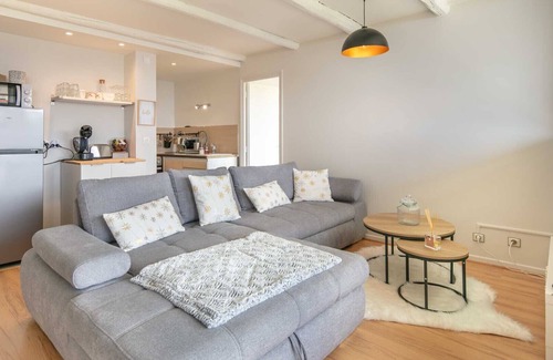 Chamrousse Apartment | Favourite - 4 pers apt - at the foot of the pistes