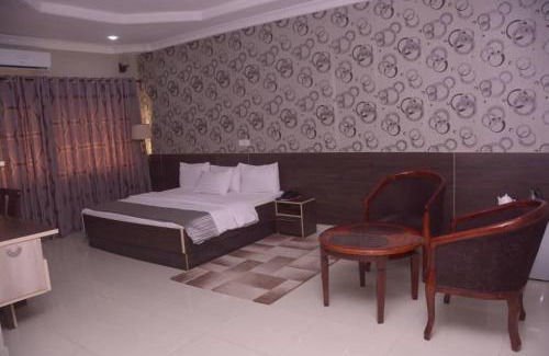 Ibadan Hotel | Fawzy Hotel