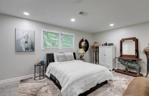 Fayetteville Apartment | Fayetteville Vacation Rental - Near Lake McIntosh!