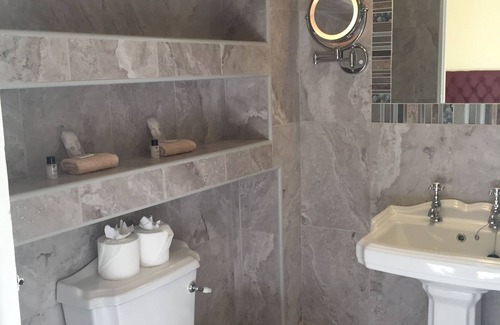 Wexford House | Faythe Guesthouse