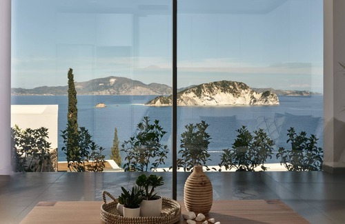 Marathias House | Feather Suite (Sea View, Private Pool)
