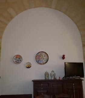 Brindisi Histotic Center Bed & Breakfast | Federico II