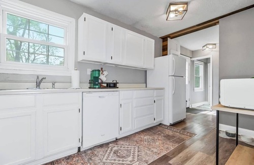 Prairie Village House | Feel at home in this charming house on a quiet street
