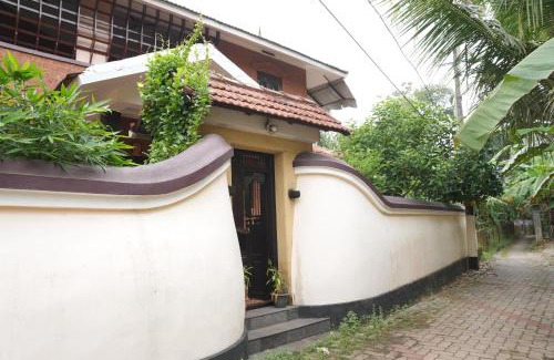 Kumaranalloor Villa | Feel Good Home Annpu
